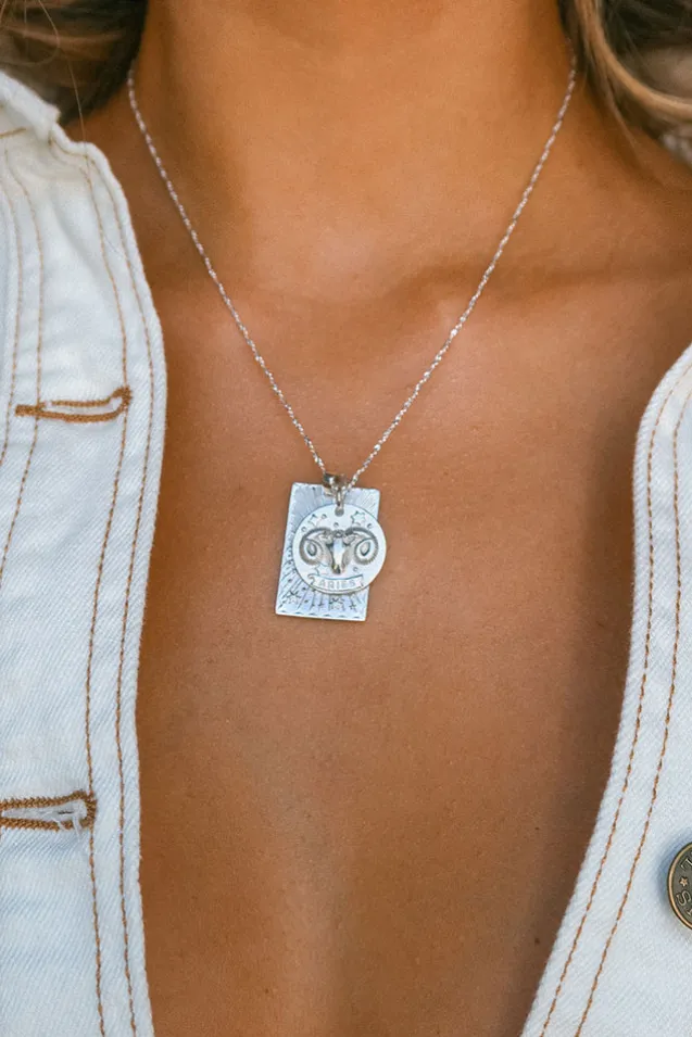 aries_stargazer_zodiac_ne_0-1.webp Silver Aries Stargazer Zodiac Necklace Best