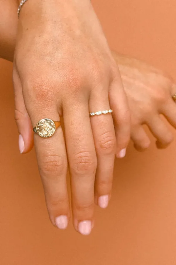 Gold Capricorn Stargazer Zodiac Ring Fashion