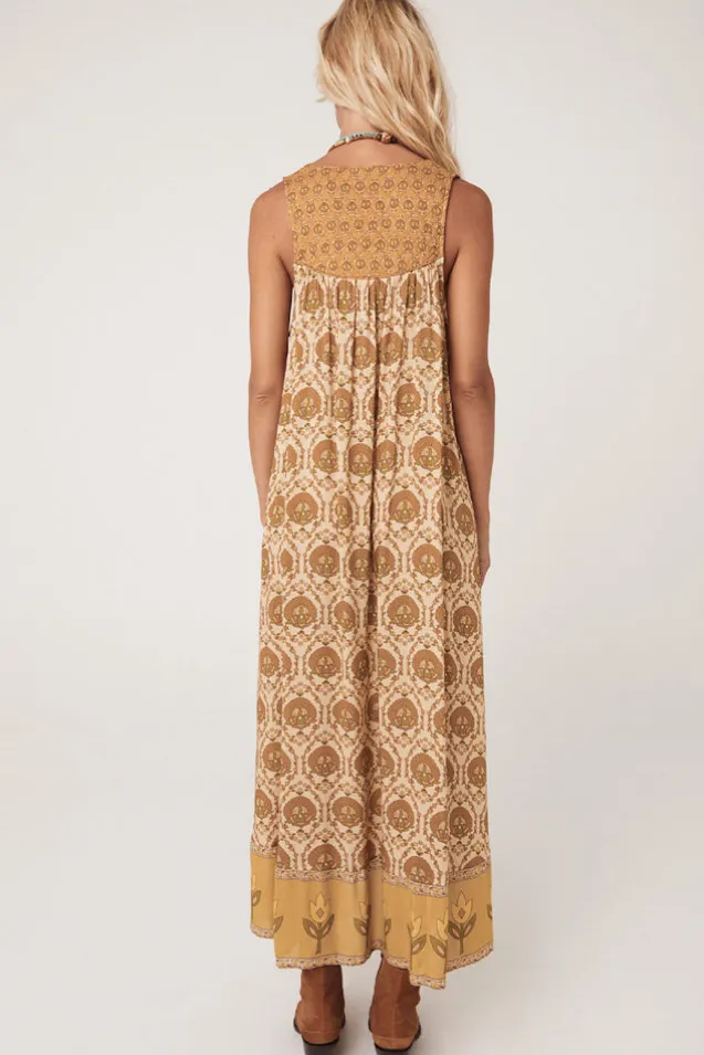 chateau_maxi_sundress_8.webp Champagne Chateau Maxi Sundress Store