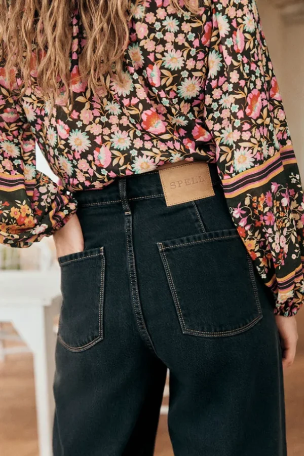 Vintage Black Classic Straight Leg Jean Clearance