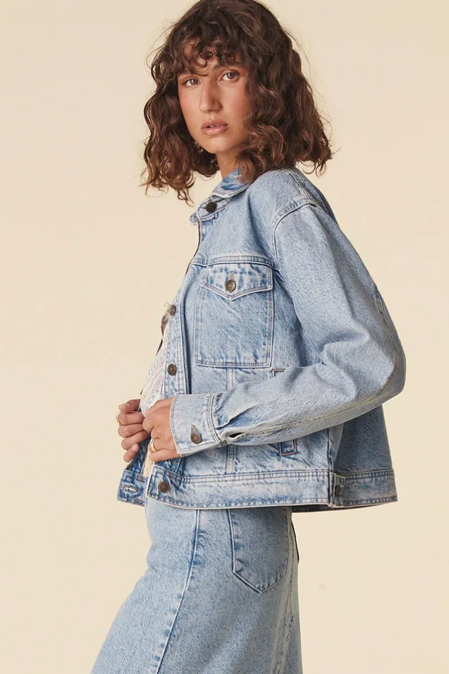 eve_denim_jacket_3-2.webp Sun Washed Blue Eve Denim Jacket Flash Sale