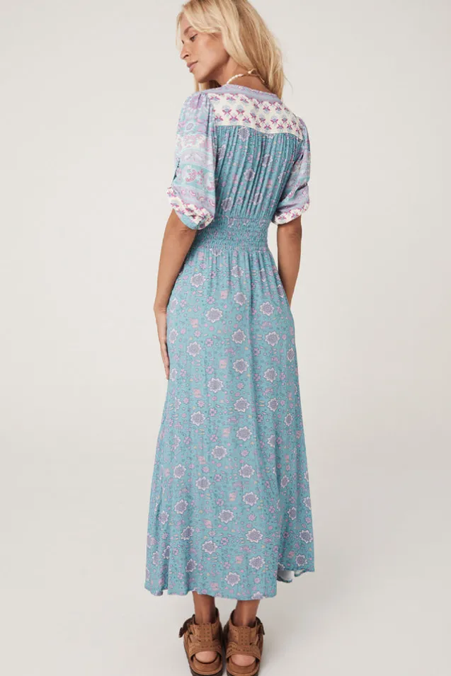 lovers_beach_gown_6-1.webp Paradise Lovers Beach Gown Fashion