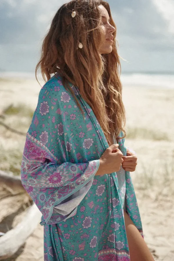 Paradise Lovers Beach Maxi Robe Flash Sale