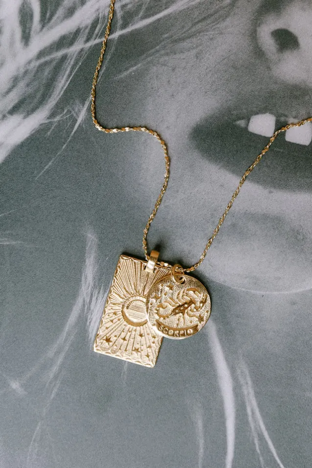 scorpio_stargazer_zodiac__0-3.webp Gold Scorpio Stargazer Zodiac Necklace Store
