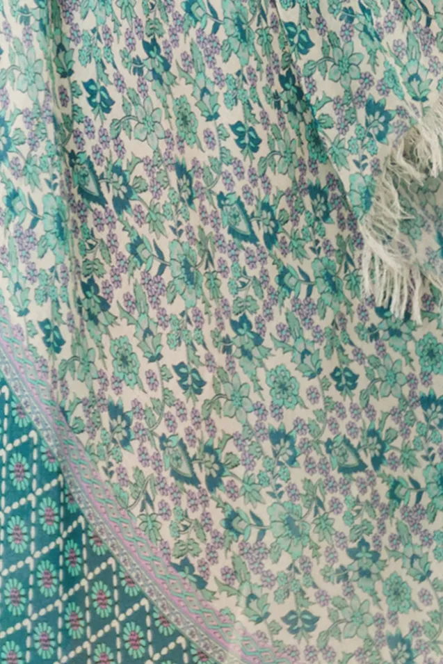sienna_travel_scarf_2-3.webp Jade Sienna Travel Scarf Cheap